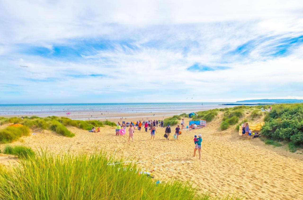 Sea 'N' Stars Platinum Plus Holiday Home With Views, Free Wifi And Netflix Camber Zewnętrze zdjęcie
